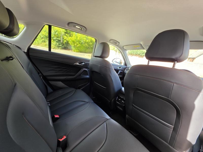 MG Motor UK HS