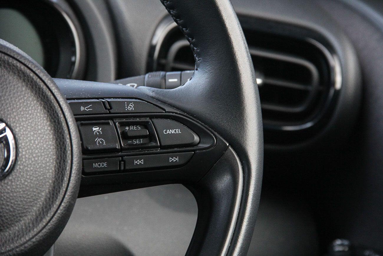 Mazda Mazda2 HYBRID