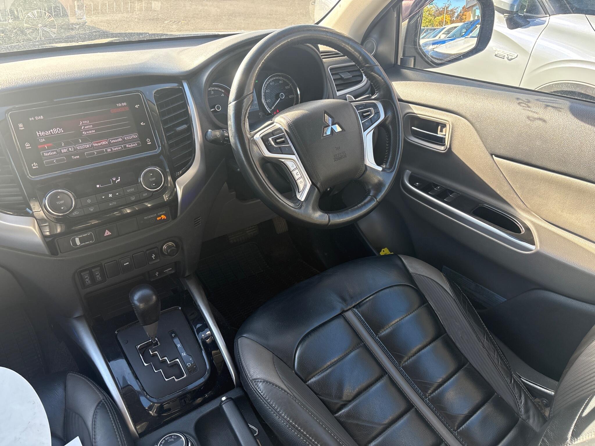 Mitsubishi L200
