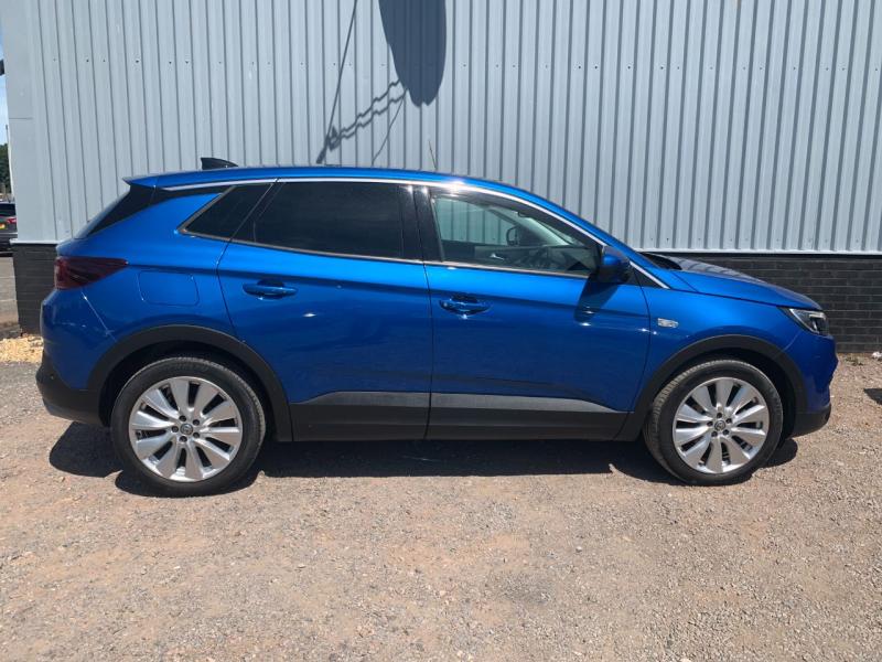 Vauxhall Grandland X