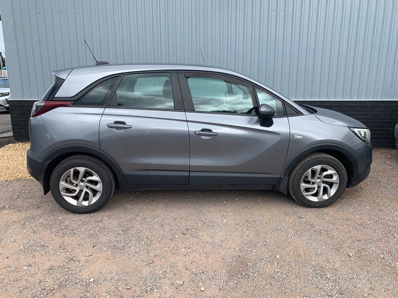 Vauxhall Crossland X