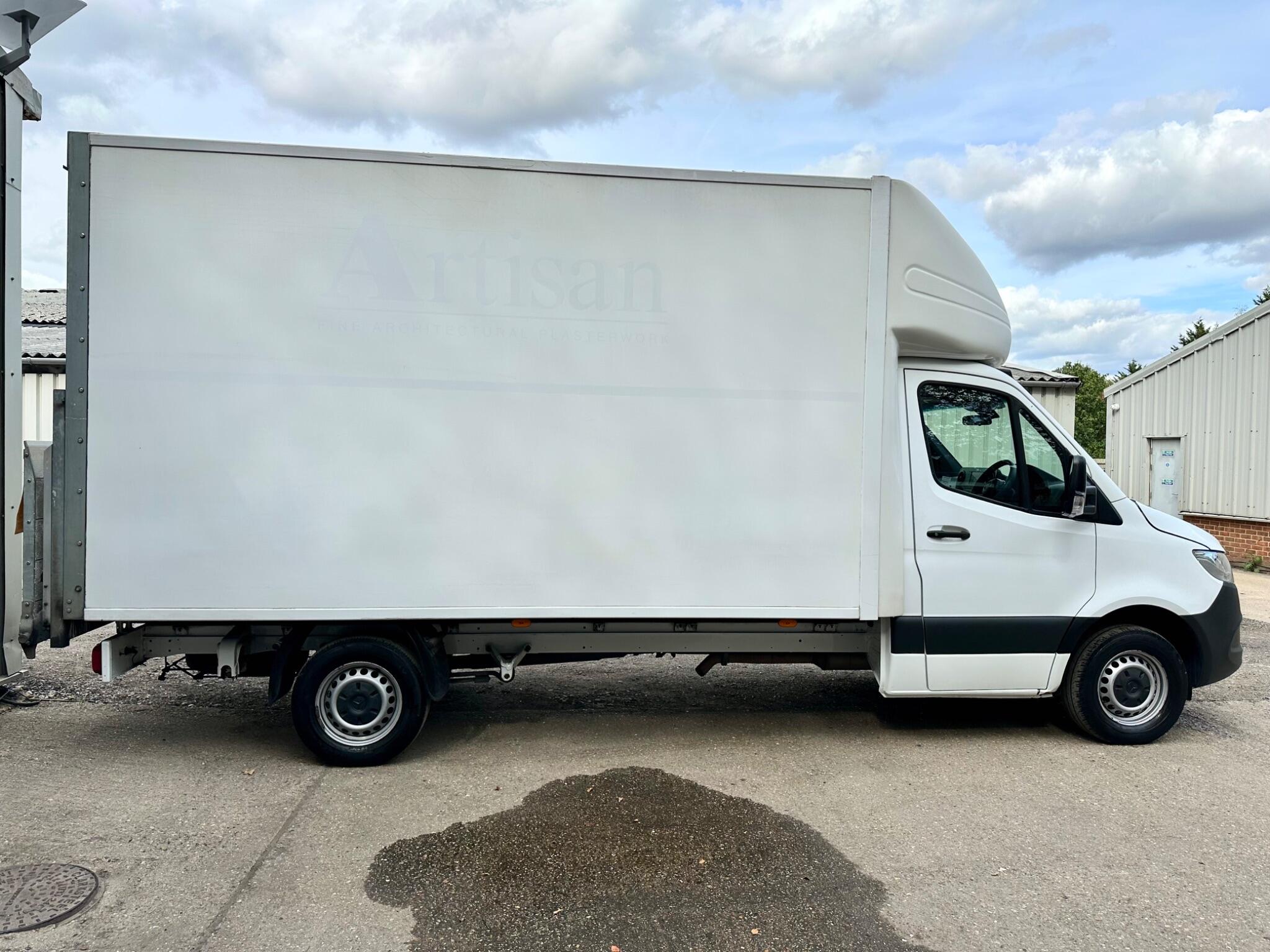 Mercedes-Benz Sprinter
