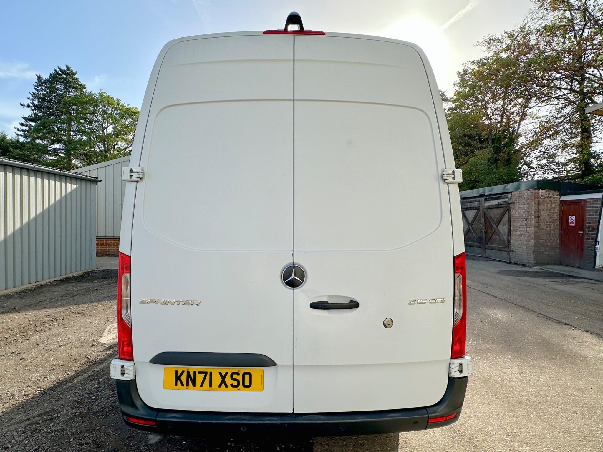 Mercedes-Benz Sprinter