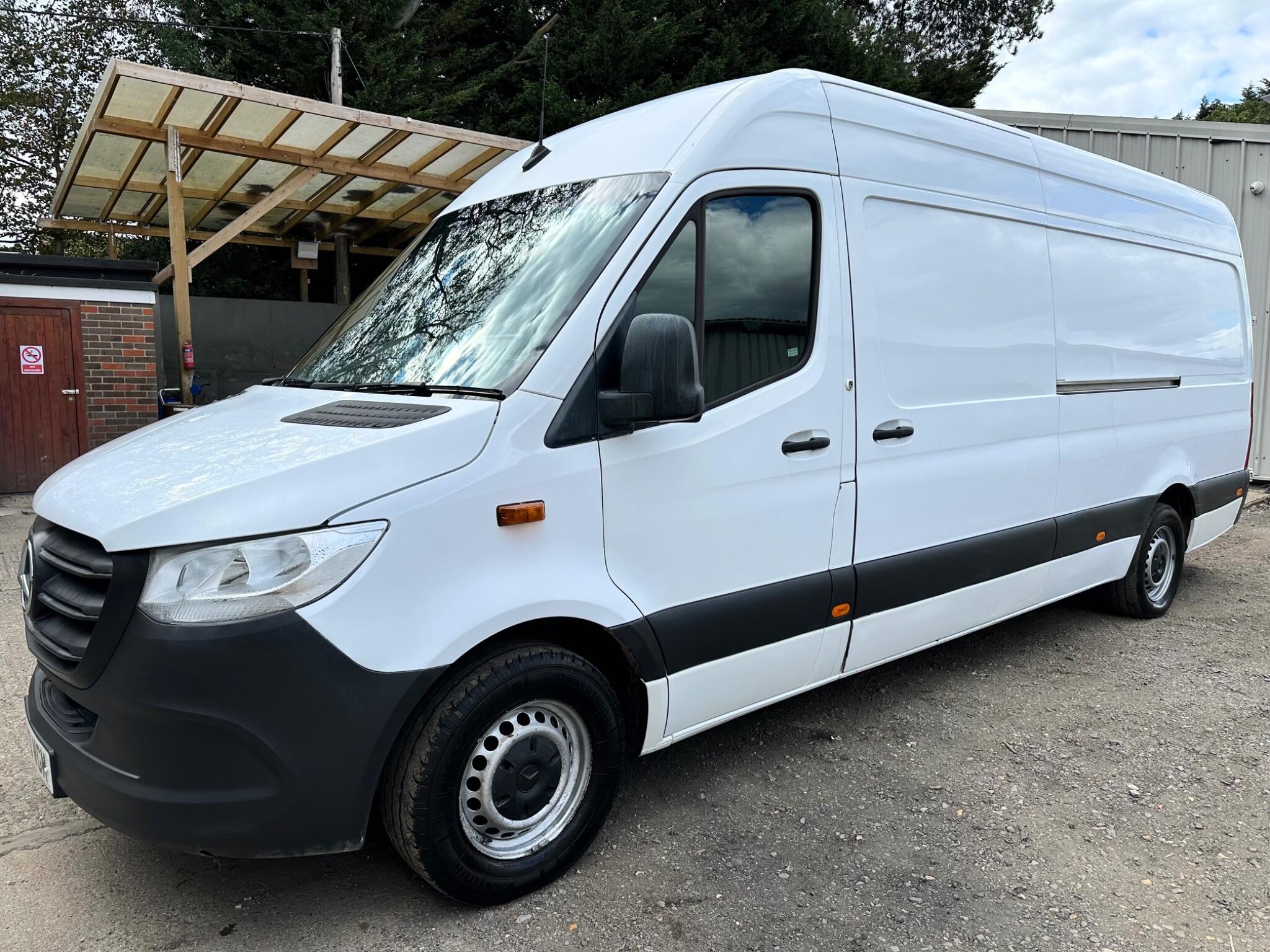 Mercedes-Benz Sprinter
