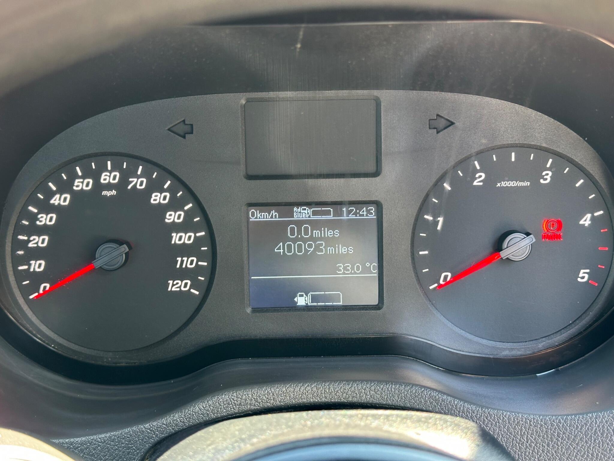 Mercedes-Benz Sprinter