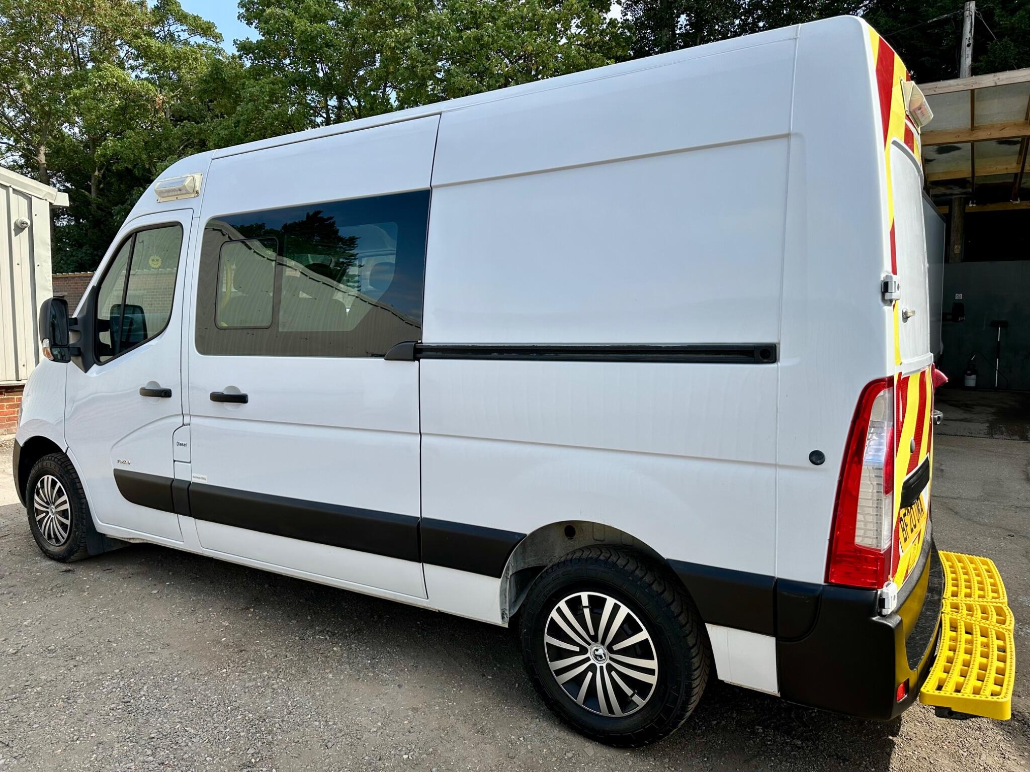 Vauxhall Movano