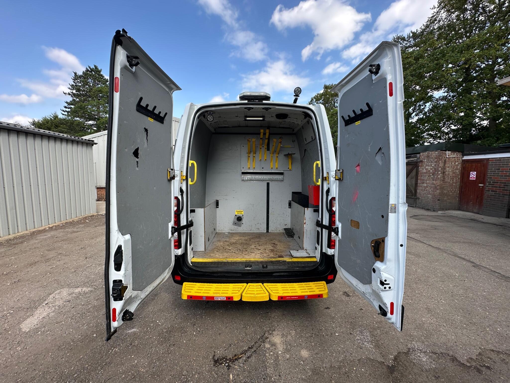 Vauxhall Movano