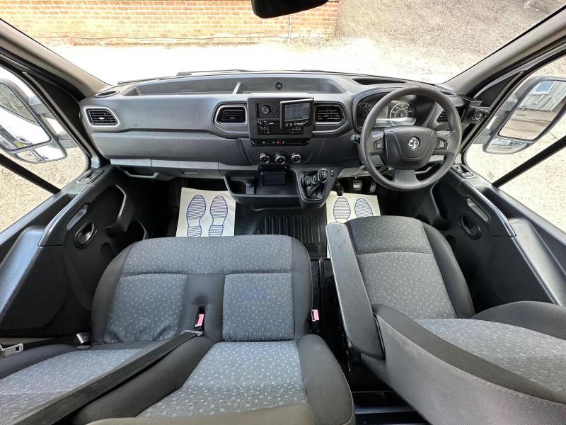 Vauxhall Movano