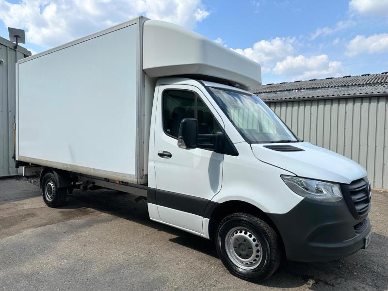 Mercedes-Benz Sprinter