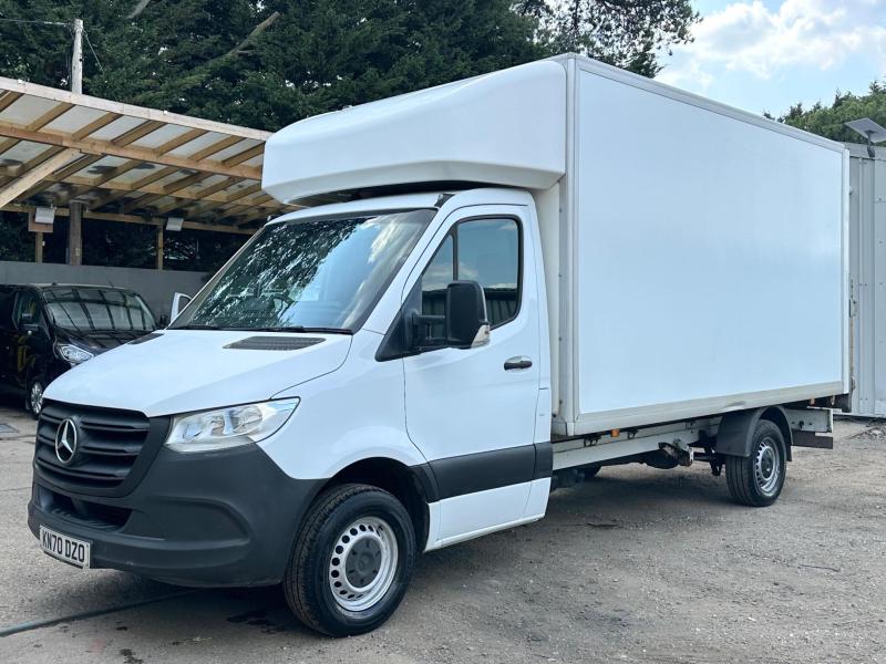 Mercedes-Benz Sprinter