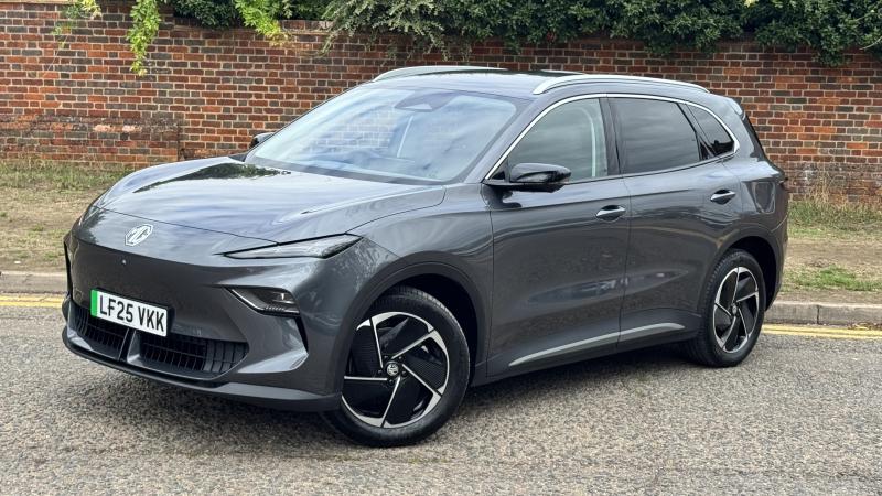MG Motor UK MGS5