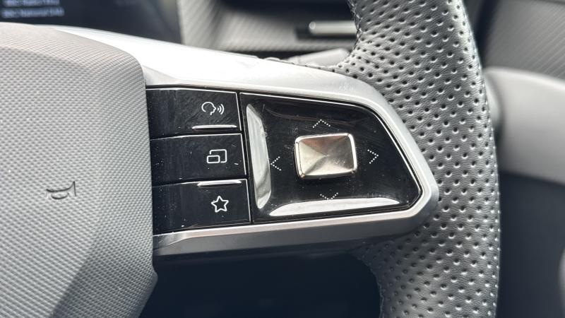 MG Motor UK MGS5