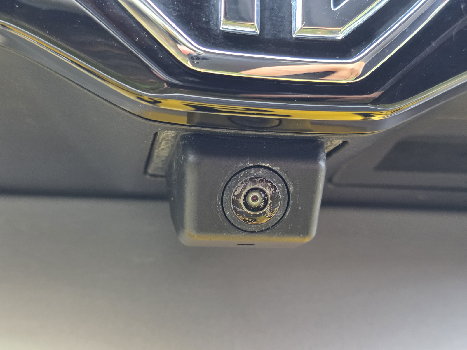 MG Motor UK MGS5