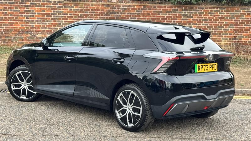 MG Motor UK Mg4