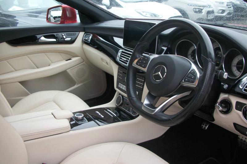 Mercedes-Benz CLS