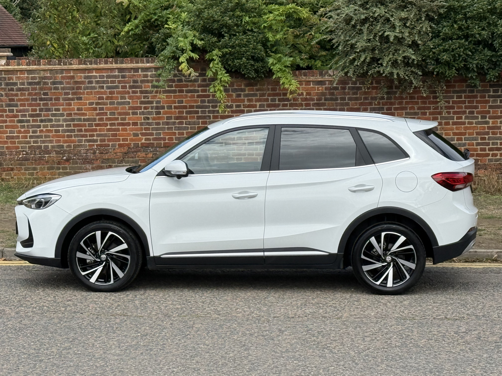 MG Motor UK ZS