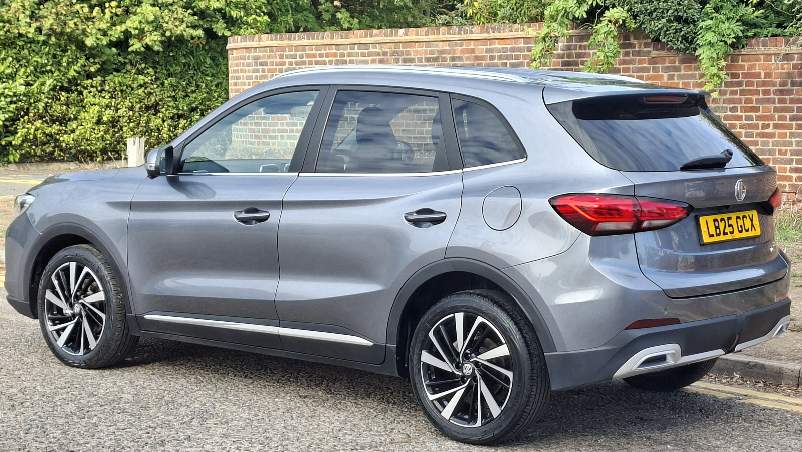 MG Motor UK ZS