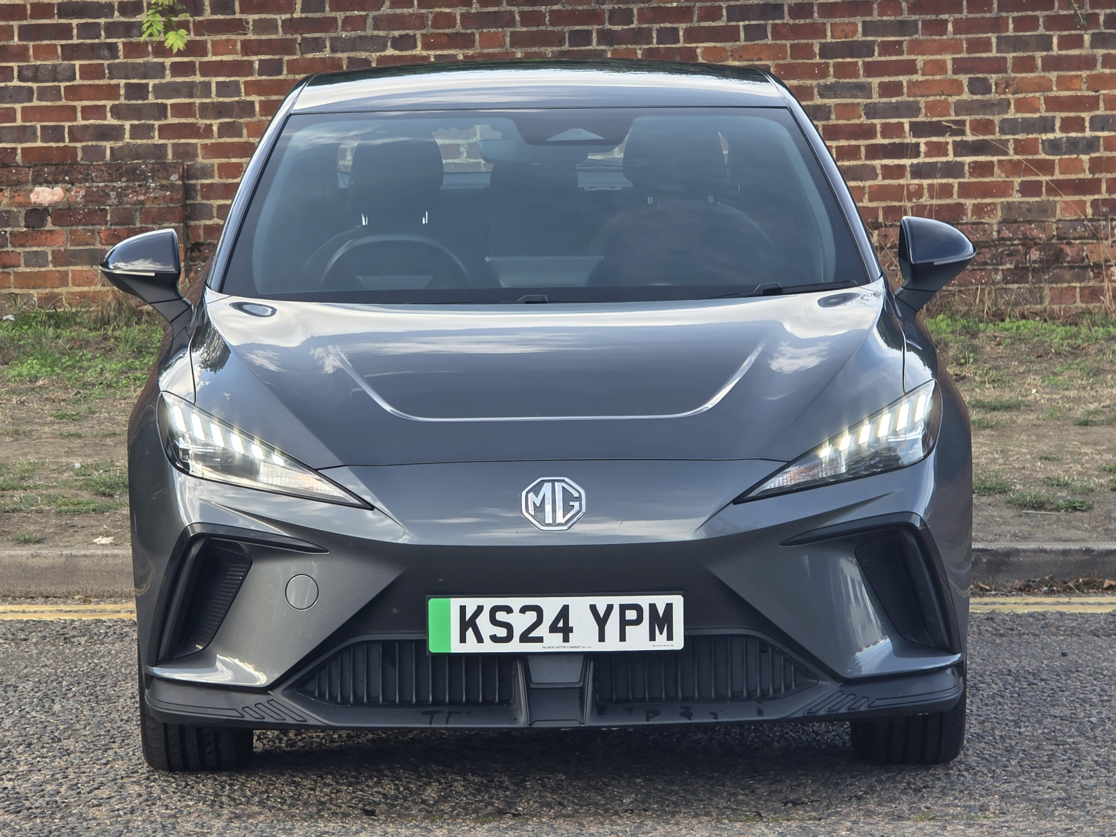 MG Motor UK Mg4