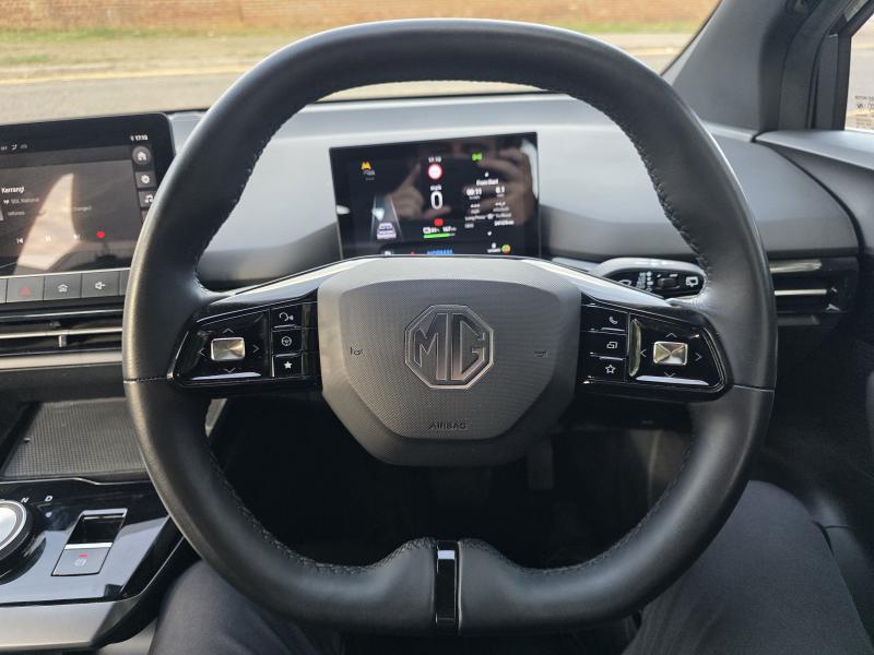 MG Motor UK Mg4