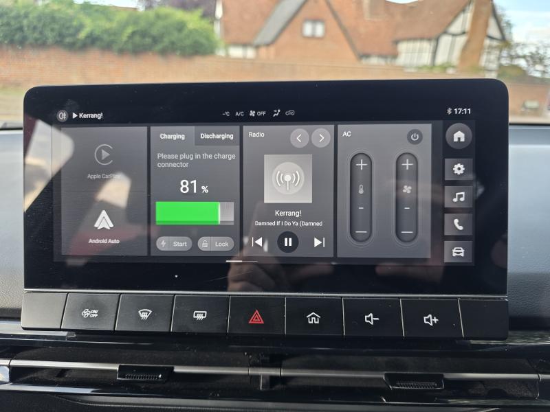 MG Motor UK Mg4