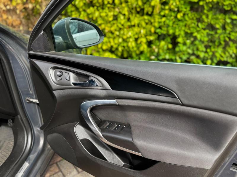 Vauxhall Insignia