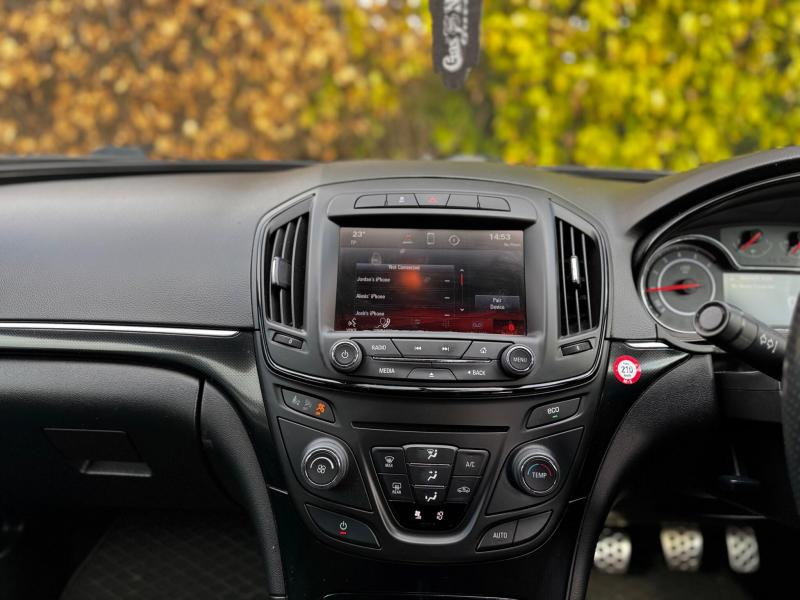 Vauxhall Insignia