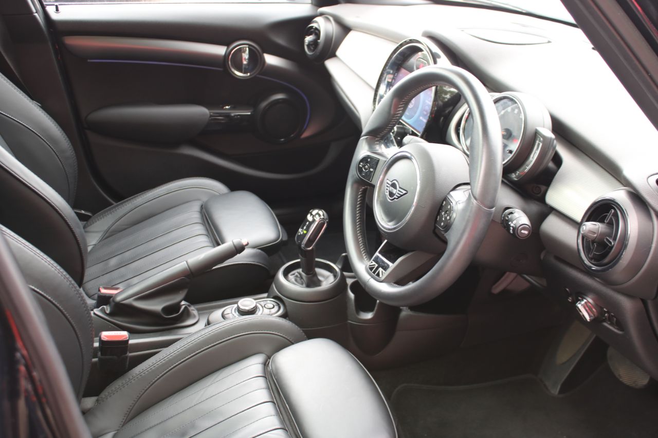 Mini Hatchback