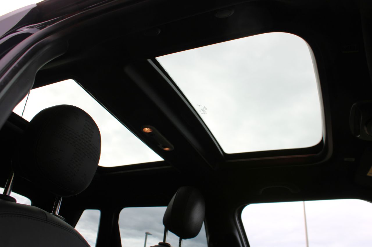 Mini Hatchback