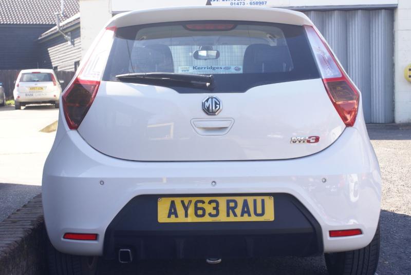 MG Motor UK MG3