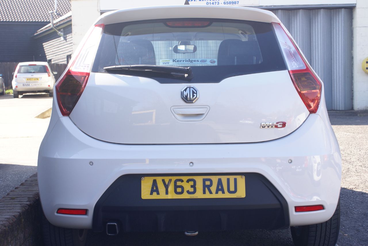 MG Motor UK MG3