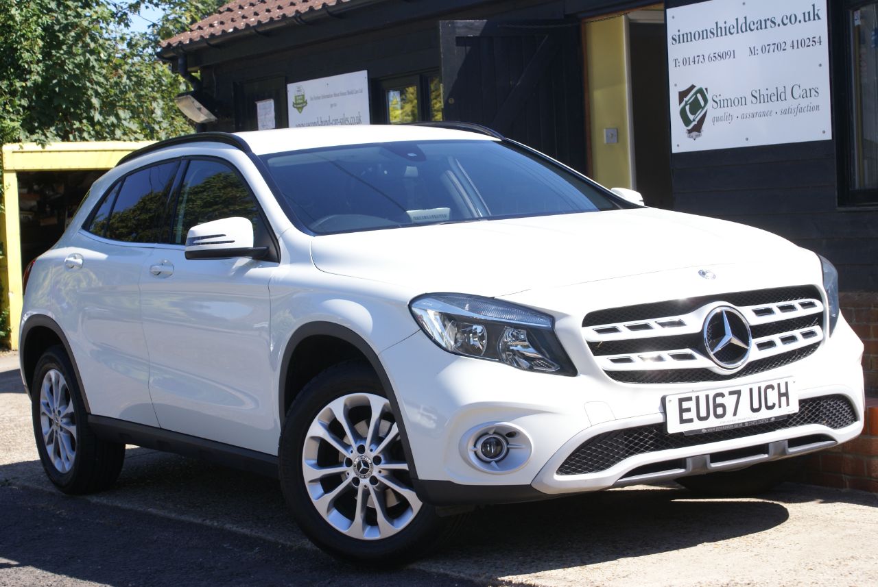 Mercedes-Benz GLA