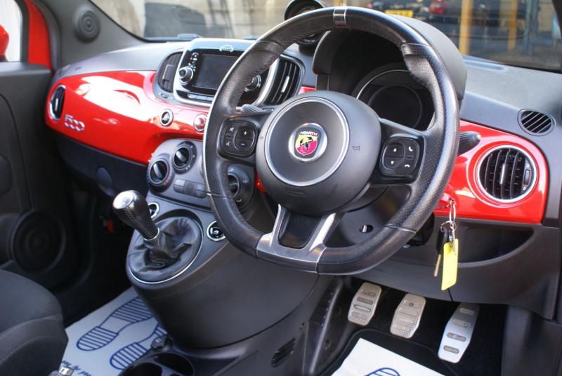 Abarth 595