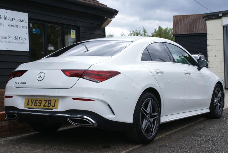 Mercedes-Benz CLA