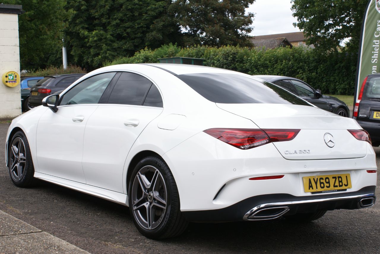 Mercedes-Benz CLA