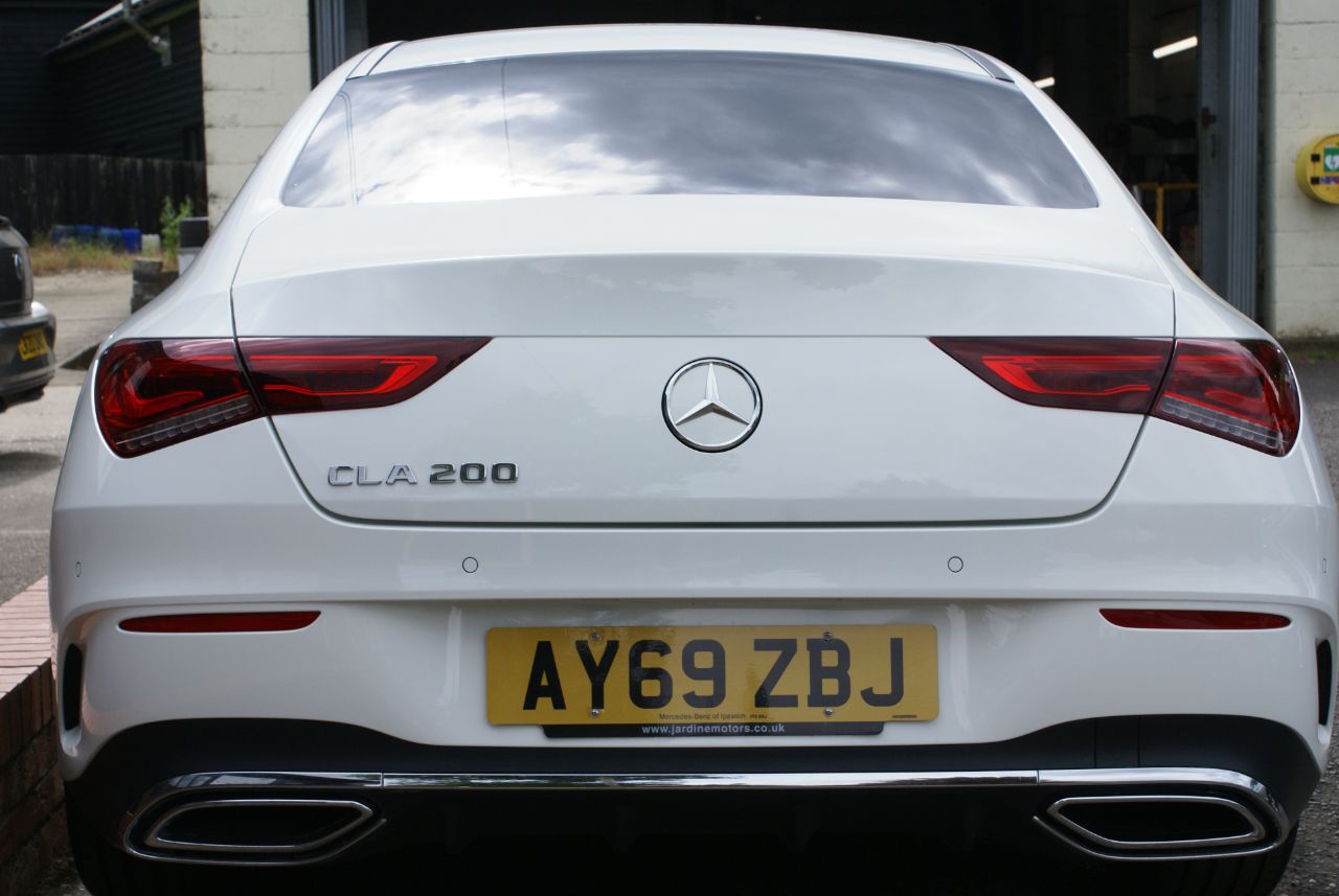 Mercedes-Benz CLA
