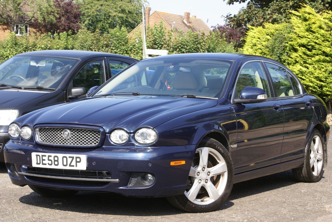 Jaguar X-Type