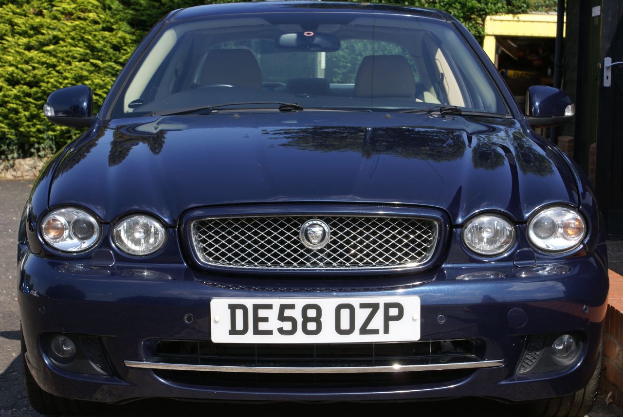 Jaguar X-Type