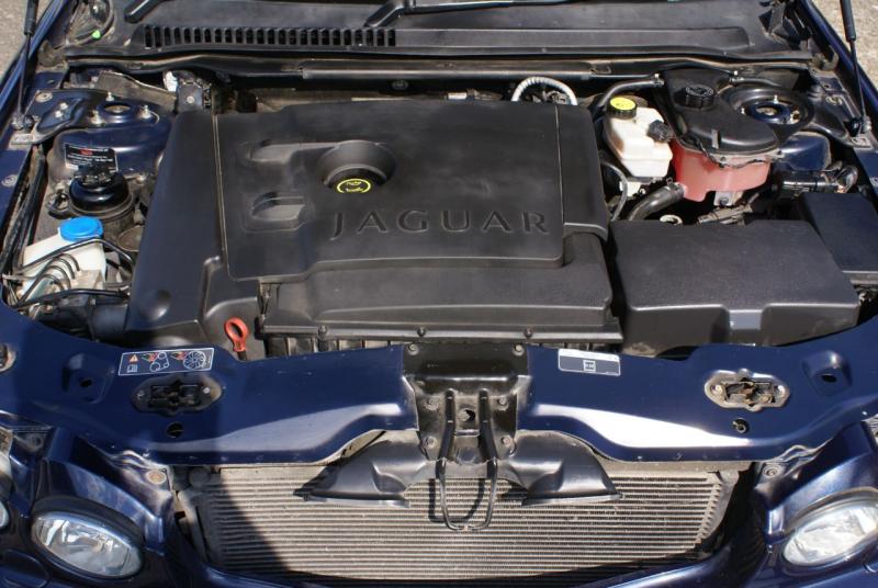 Jaguar X-Type