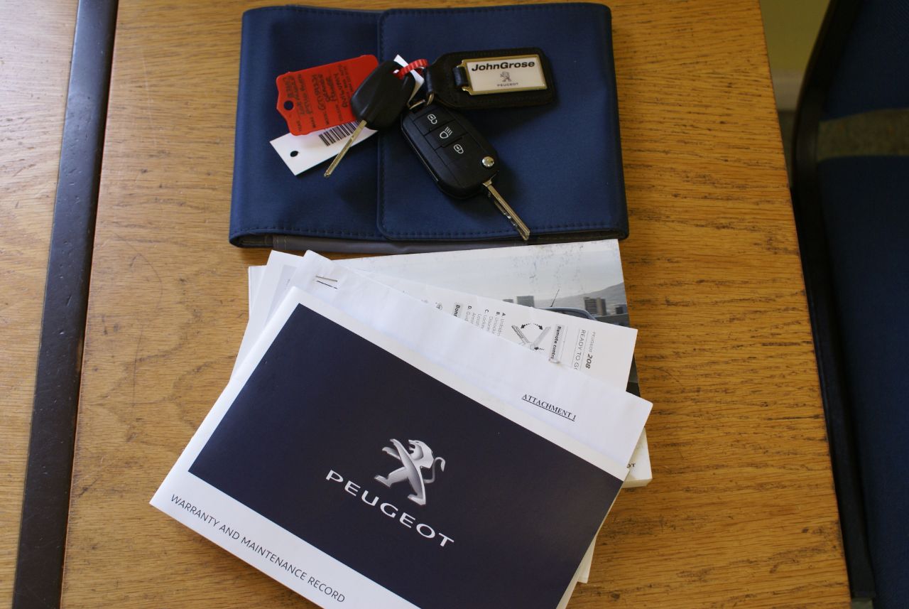 Peugeot 208
