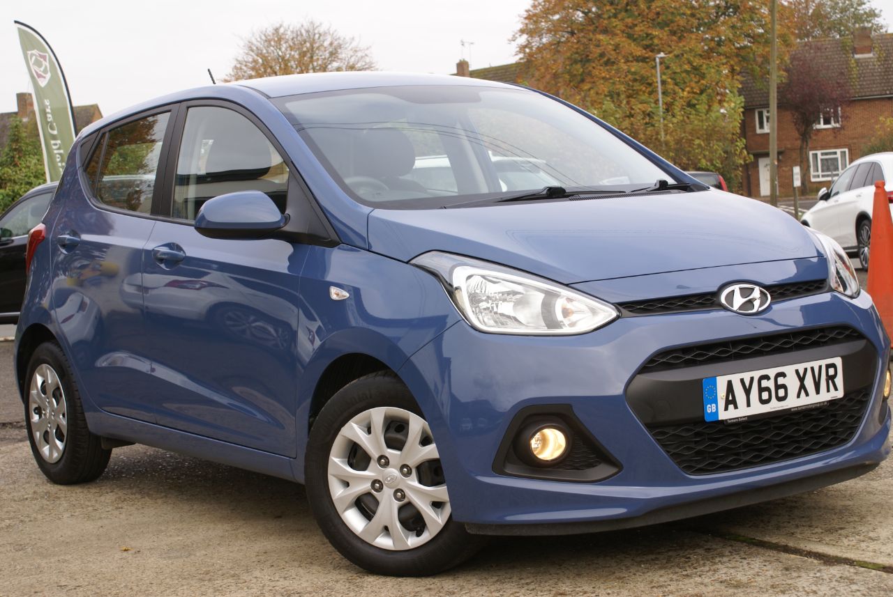 Hyundai i10