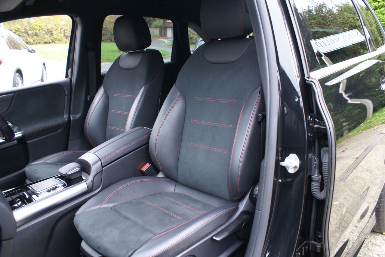 Mercedes-Benz B Class