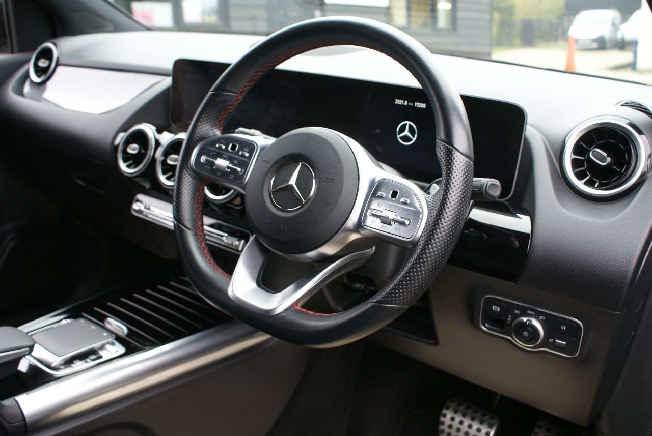 Mercedes-Benz B Class