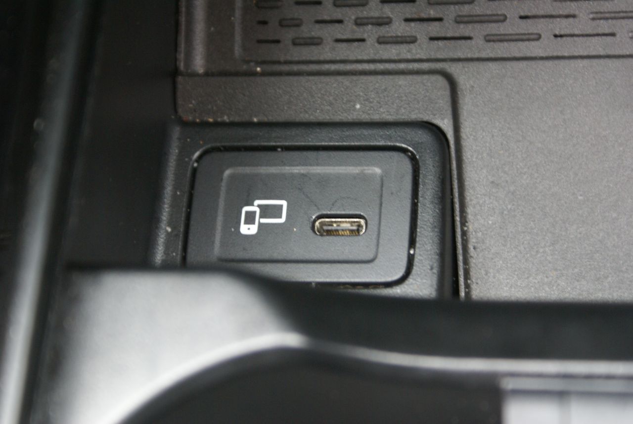Mercedes-Benz B Class