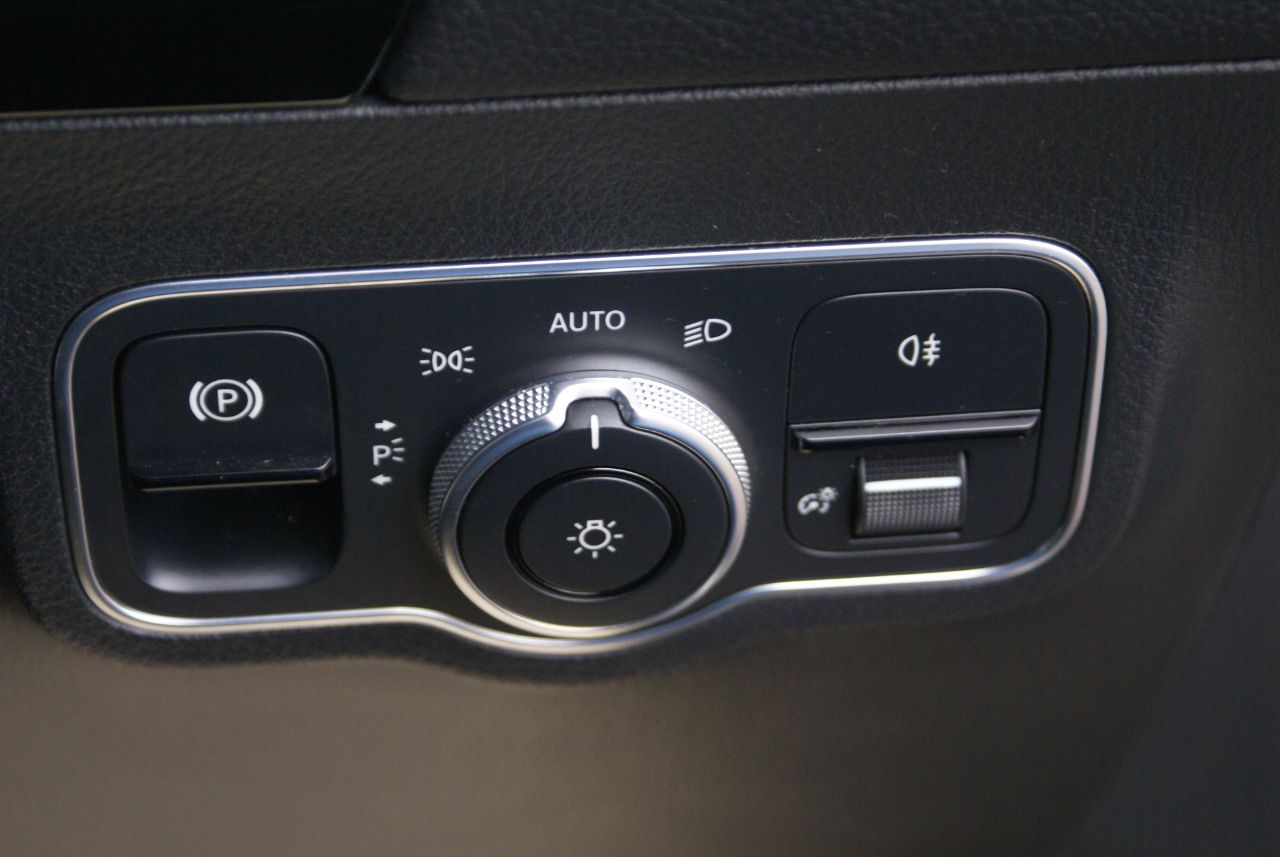 Mercedes-Benz B Class