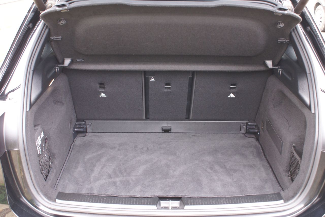 Mercedes-Benz B Class