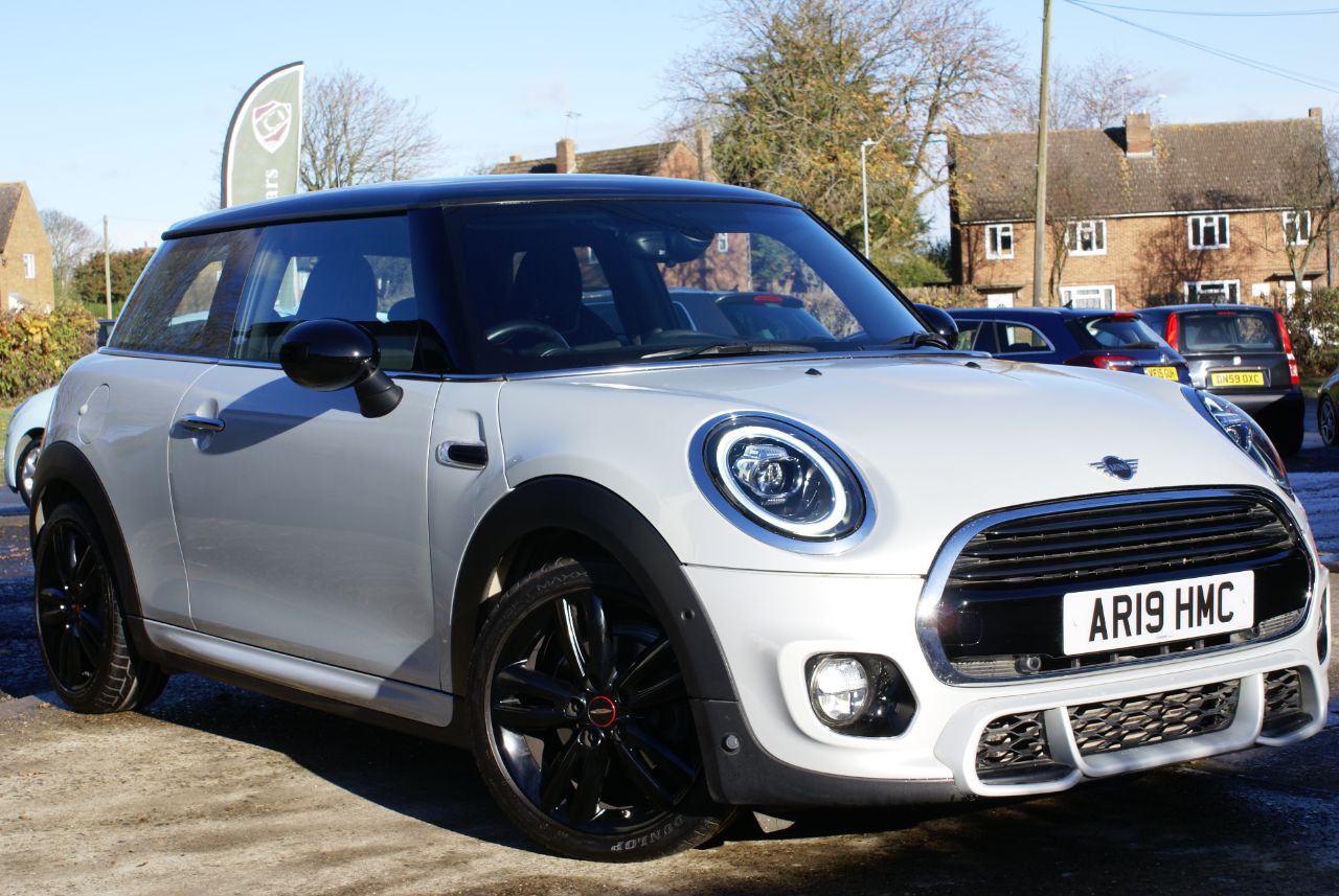 Mini Hatchback