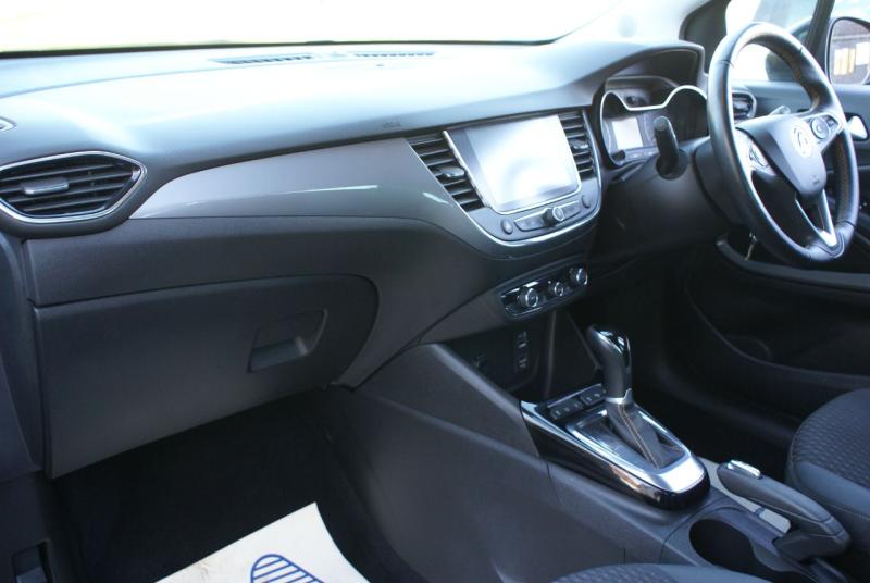 Vauxhall Crossland X