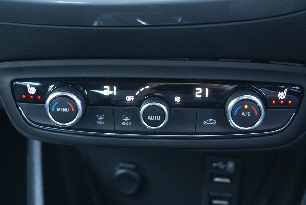Vauxhall Crossland X