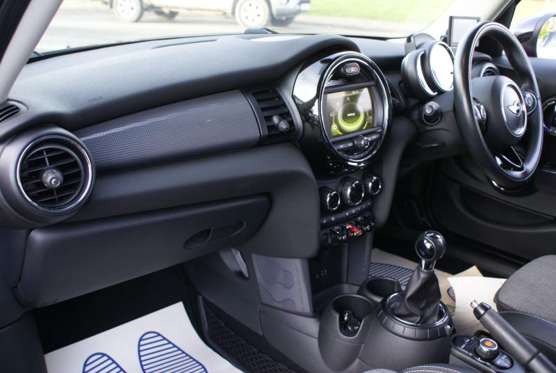 Mini Hatchback