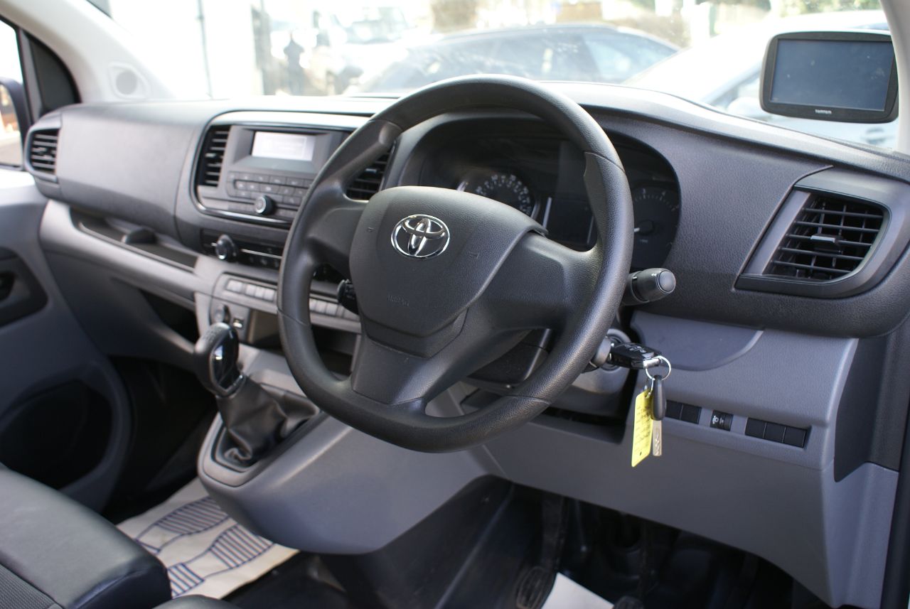 Toyota Proace